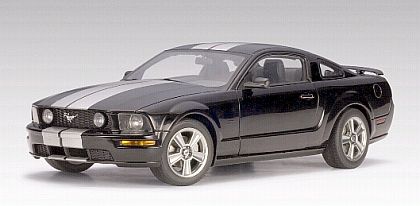 2005 Ford Mustang GT, Black with Silver stripes, Item #AA73015