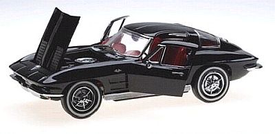 1963 Chevrolet Corvette Sting Ray Coupe by The Franklin Mint, Limited Edition of 750 pieces, Item No.S11E295