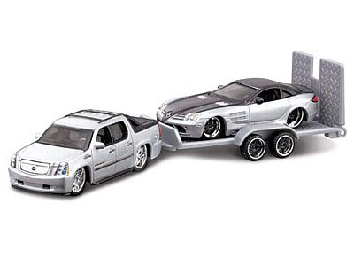 Elite Transport - Cadillac Escalade with Mercedes Benz SLR- Maisto - #15055-04