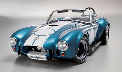 Shelby Cobra 427 S/C • Guardsman Blue with White stripes • #KY08045GB