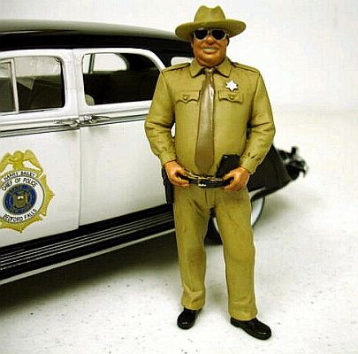 Sheriff Figurine, item #G1800150