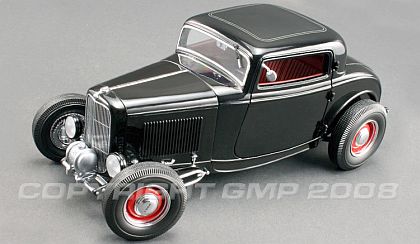 1932 Ford Three Window Deuce Coupe - Gloss Black - #G1805011