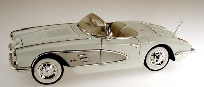 Item MM-73109wh 1958 Corvette Convertible, white