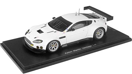 Aston Martin Vantage LM • White • Limited Edition 200 Pieces •  #PD04312003