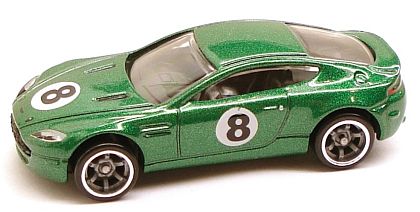 Aston Martin V8 Vantage #8 • Hot Wheels Speed Machines • #HW-R8482