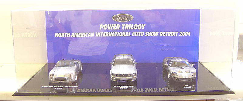 2004 NAIAS Diorama and Display Case